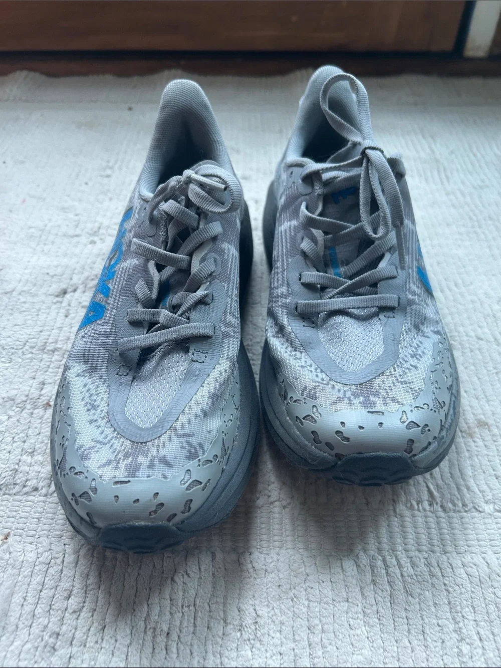 Hoka Kids Gray speed goats 6 Sneakers size 4 UK size 3